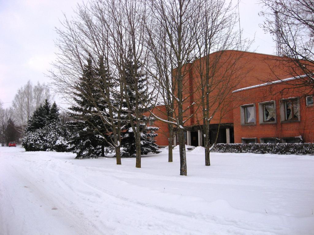 Daugavkrasti Hotel Jēkabpils Exterior foto